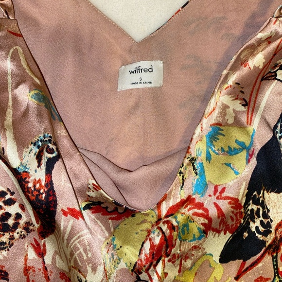 Wilfred nice silky top - Picture 3 of 3